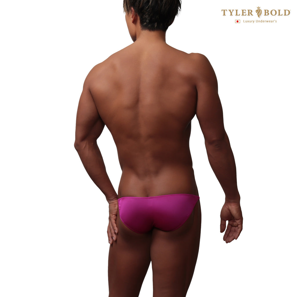 【タイラーボールド】818279　アヌール　スリムライン　スーパービキニ　ブラガビキニ　Gストリング　ボディメイクアンダーウェア　男性下着　メンズ下着　ブーメランパンツ　メンズパンツ　ブラジリアンパンツ　メンズビキニ　メンズTバック　競パン　競泳パンツ　ちょいモテパンツ  タイラーボールドオフィシャルストア　モテる　ブリーフパンツ　ジョックストラップ　ボクサーパンツ　男性下着ブログ　メンズビキニブログ　Anur　TYLERBOLD　Body makeup underwear　Luxury Underwear's　Men's underwear　Men's bikini　Men's  Braga Bikinis　Boxer Briefs　Jock Straps　Thong　Tanga　Made in Japan　Made by TYLERBOLD