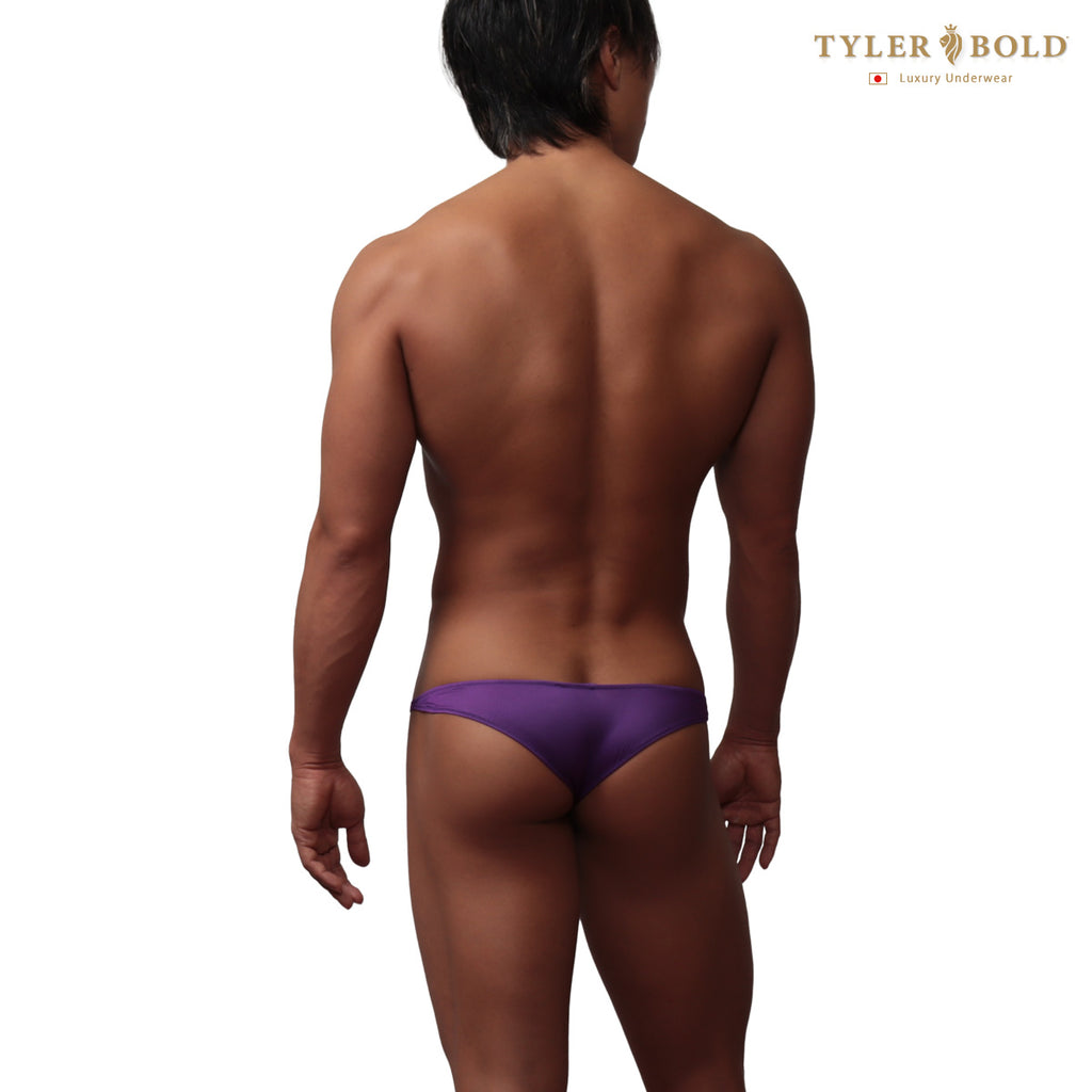 【タイラーボールド】819161　バズ　スリムライン　スーパービキニ　ブラガビキニ　Tバック　ボディメイクアンダーウェア　男性下着　メンズ下着　ブーメランパンツ　メンズパンツ　ブラジリアンパンツ　メンズビキニ　メンズTバック　競パン　競泳パンツ　ちょいモテパンツ  タイラーボールドオフィシャルストア　モテる　ブリーフパンツ　ジョックストラップ　ボクサーパンツ　男性下着ブログ　メンズビキニブログ　Aura　TYLERBOLD　Body makeup underwear　King's Underwear　Men's underwear　Men's bikini　Men's  Braga Bikinis　Boxer Briefs　Jock Straps　Thong　Tanga　Made in Japan　Made by TYLERBOLD