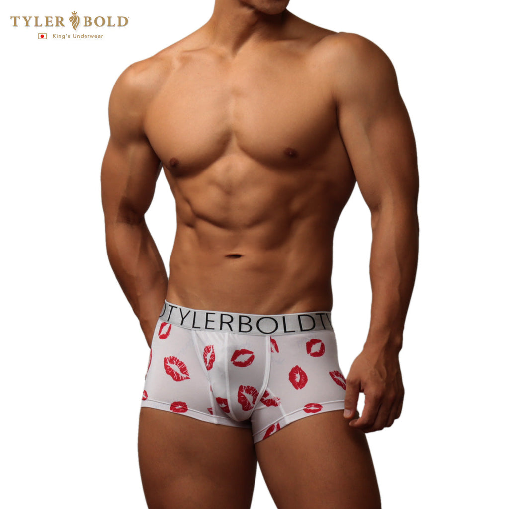 【タイラーボールド TYLERBOLD】205129　オスカー　スーパービキニ　メスコビキニ　スーパービキニ　男性下着　メンズ下着　ブーメランパンツ　メンズパンツ　ブラジリアンパンツ　メンズビキニ　メンズスーパービキニ　競パン　競泳パンツ　ちょいモテパンツ  タイラーボールドオフィシャルストア　モテる　ブリーフパンツ　ジョックストラップ　ボクサーパンツ　男性下着ブログ　メンズビキニブログ　TYLERBOLD　ラグジュアリーアンダーウェア　Men's underwear　Men's bikini　Men's  Mesco Bikinis　Boxer Briefs　Jock Straps　Thong　Tanga　Made in Japan　Made by TYLERBOLD
