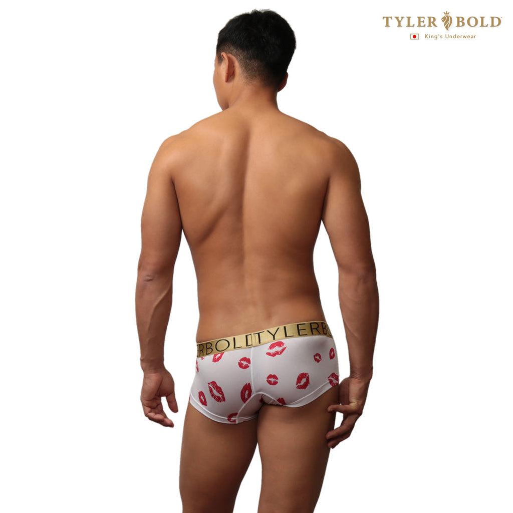 【タイラーボールド TYLERBOLD】204913　スーパーローライズ　スーパービキニ　メスコビキニ　スーパービキニ　男性下着　メンズ下着　ブーメランパンツ　メンズパンツ　ブラジリアンパンツ　メンズビキニ　メンズスーパービキニ　競パン　競泳パンツ　ちょいモテパンツ  タイラーボールドオフィシャルストア　モテる　ブリーフパンツ　ジョックストラップ　ボクサーパンツ　男性下着ブログ　メンズビキニブログ　TYLERBOLD　ラグジュアリーアンダーウェア　Men's underwear　Men's bikini　Men's  Mesco Bikinis　Boxer Briefs　Jock Straps　Thong　Tanga　Made in Japan　Made by TYLERBOLD