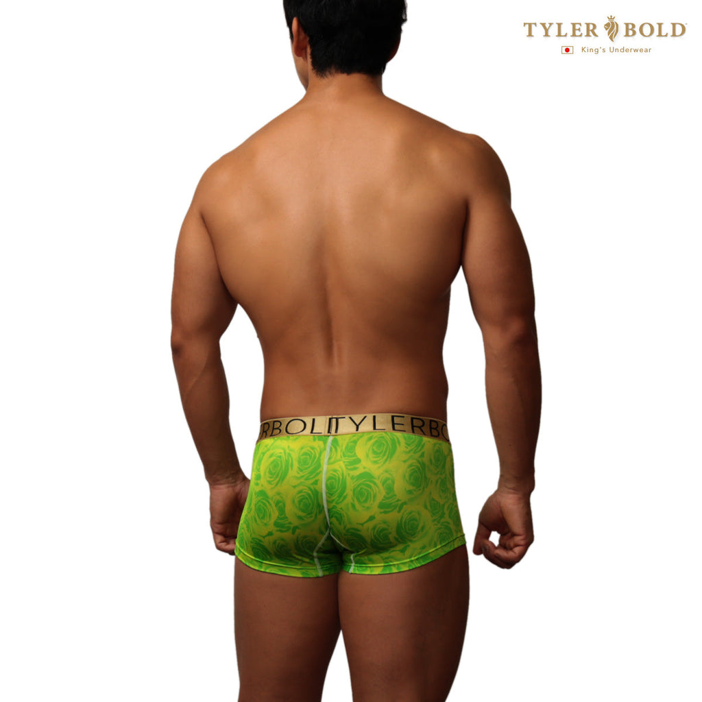 【タイラーボールド TYLERBOLD】205120　オスカー　スーパービキニ　メスコビキニ　スーパービキニ　男性下着　メンズ下着　ブーメランパンツ　メンズパンツ　ブラジリアンパンツ　メンズビキニ　メンズスーパービキニ　競パン　競泳パンツ　ちょいモテパンツ  タイラーボールドオフィシャルストア　モテる　ブリーフパンツ　ジョックストラップ　ボクサーパンツ　男性下着ブログ　メンズビキニブログ　TYLERBOLD　ラグジュアリーアンダーウェア　Men's underwear　Men's bikini　Men's  Mesco Bikinis　Boxer Briefs　Jock Straps　Thong　Tanga　Made in Japan　Made by TYLERBOLD