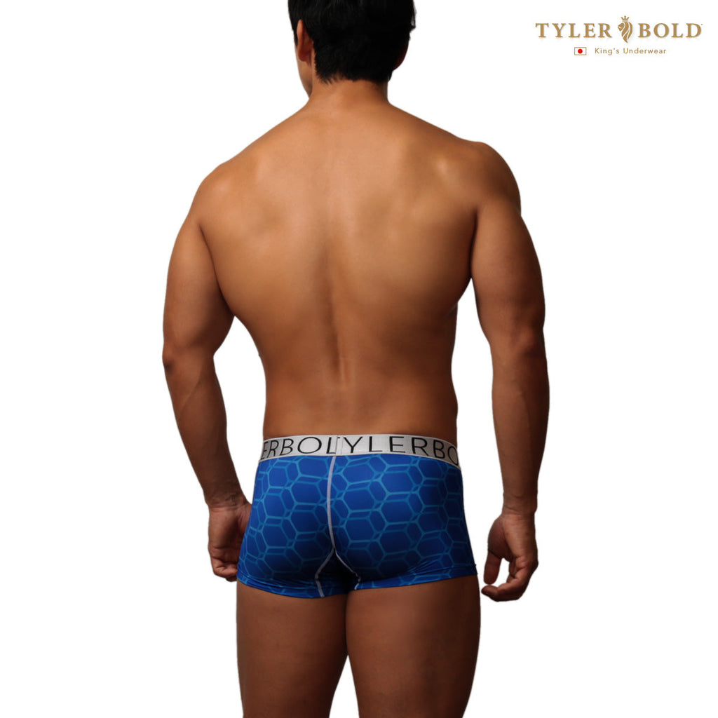 【タイラーボールド TYLERBOLD】205126　オスカー　スーパービキニ　メスコビキニ　スーパービキニ　男性下着　メンズ下着　ブーメランパンツ　メンズパンツ　ブラジリアンパンツ　メンズビキニ　メンズスーパービキニ　競パン　競泳パンツ　ちょいモテパンツ  タイラーボールドオフィシャルストア　モテる　ブリーフパンツ　ジョックストラップ　ボクサーパンツ　男性下着ブログ　メンズビキニブログ　TYLERBOLD　ラグジュアリーアンダーウェア　Men's underwear　Men's bikini　Men's  Mesco Bikinis　Boxer Briefs　Jock Straps　Thong　Tanga　Made in Japan　Made by TYLERBOLD