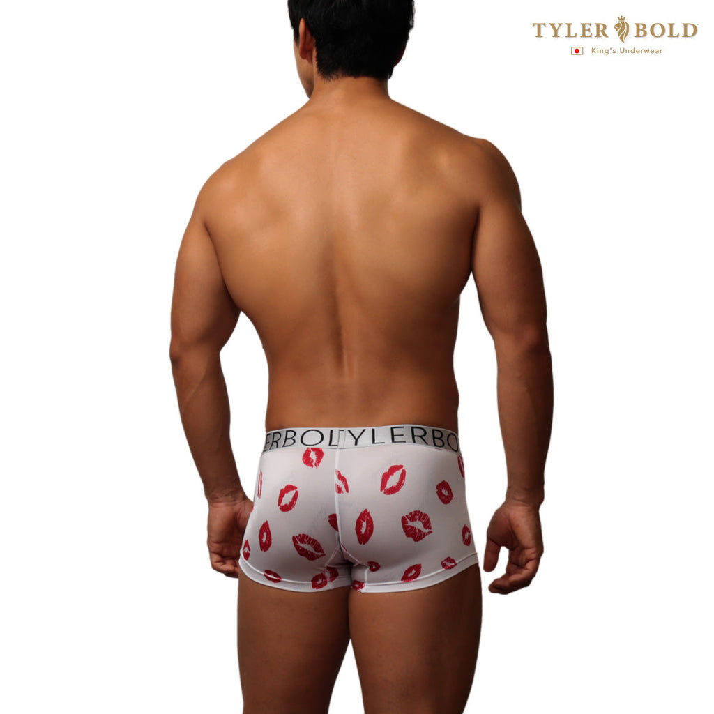 【タイラーボールド TYLERBOLD】205129　オスカー　スーパービキニ　メスコビキニ　スーパービキニ　男性下着　メンズ下着　ブーメランパンツ　メンズパンツ　ブラジリアンパンツ　メンズビキニ　メンズスーパービキニ　競パン　競泳パンツ　ちょいモテパンツ  タイラーボールドオフィシャルストア　モテる　ブリーフパンツ　ジョックストラップ　ボクサーパンツ　男性下着ブログ　メンズビキニブログ　TYLERBOLD　ラグジュアリーアンダーウェア　Men's underwear　Men's bikini　Men's  Mesco Bikinis　Boxer Briefs　Jock Straps　Thong　Tanga　Made in Japan　Made by TYLERBOLD