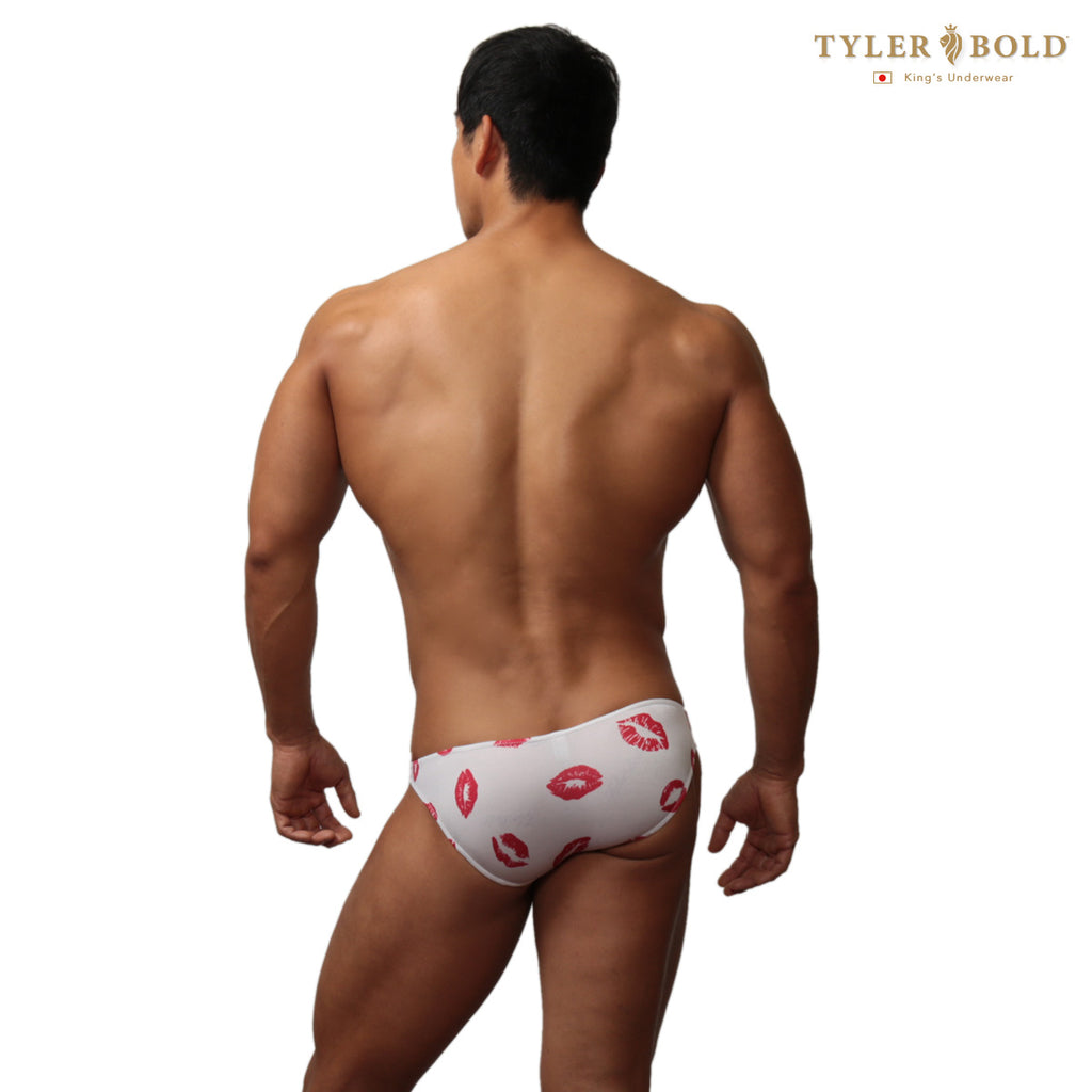 【タイラーボールド TYLERBOLD】814673　ハイレグ　スーパービキニ　メスコビキニ　Tバック　男性下着　メンズ下着　ブーメランパンツ　メンズパンツ　ブラジリアンパンツ　メンズビキニ　メンズTバック　競パン　競泳パンツ　ちょいモテパンツ  タイラーボールドオフィシャルストア　モテる　ブリーフパンツ　ジョックストラップ　ボクサーパンツ　男性下着ブログ　メンズビキニブログ　TYLERBOLD　ラグジュアリーアンダーウェア　Men's underwear　Men's bikini　Men's  Mesco Bikinis　Boxer Briefs　Jock Straps　Thong　Tanga　Made in Japan　Made by TYLERBOLD