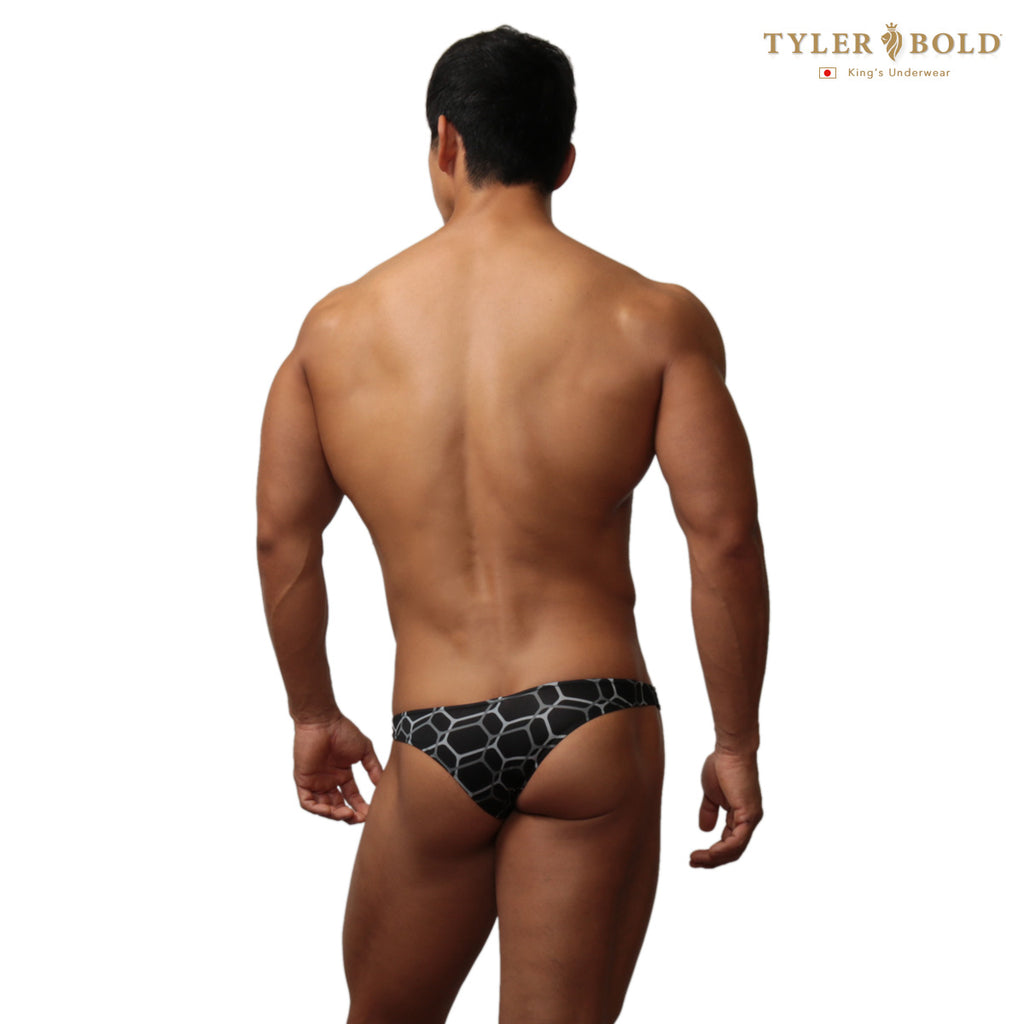 【タイラーボールド TYLERBOLD】814755　ティアドロップ　メスコビキニ　メスコビキニ　Tバック　男性下着　メンズ下着　ブーメランパンツ　メンズパンツ　ブラジリアンパンツ　メンズビキニ　メンズTバック　競パン　競泳パンツ　ちょいモテパンツ  タイラーボールドオフィシャルストア　モテる　ブリーフパンツ　ジョックストラップ　ボクサーパンツ　男性下着ブログ　メンズビキニブログ　TYLERBOLD　ラグジュアリーアンダーウェア　Men's underwear　Men's bikini　Men's  Mesco Bikinis　Boxer Briefs　Jock Straps　Thong　Tanga　Made in Japan　Made by TYLERBOLD