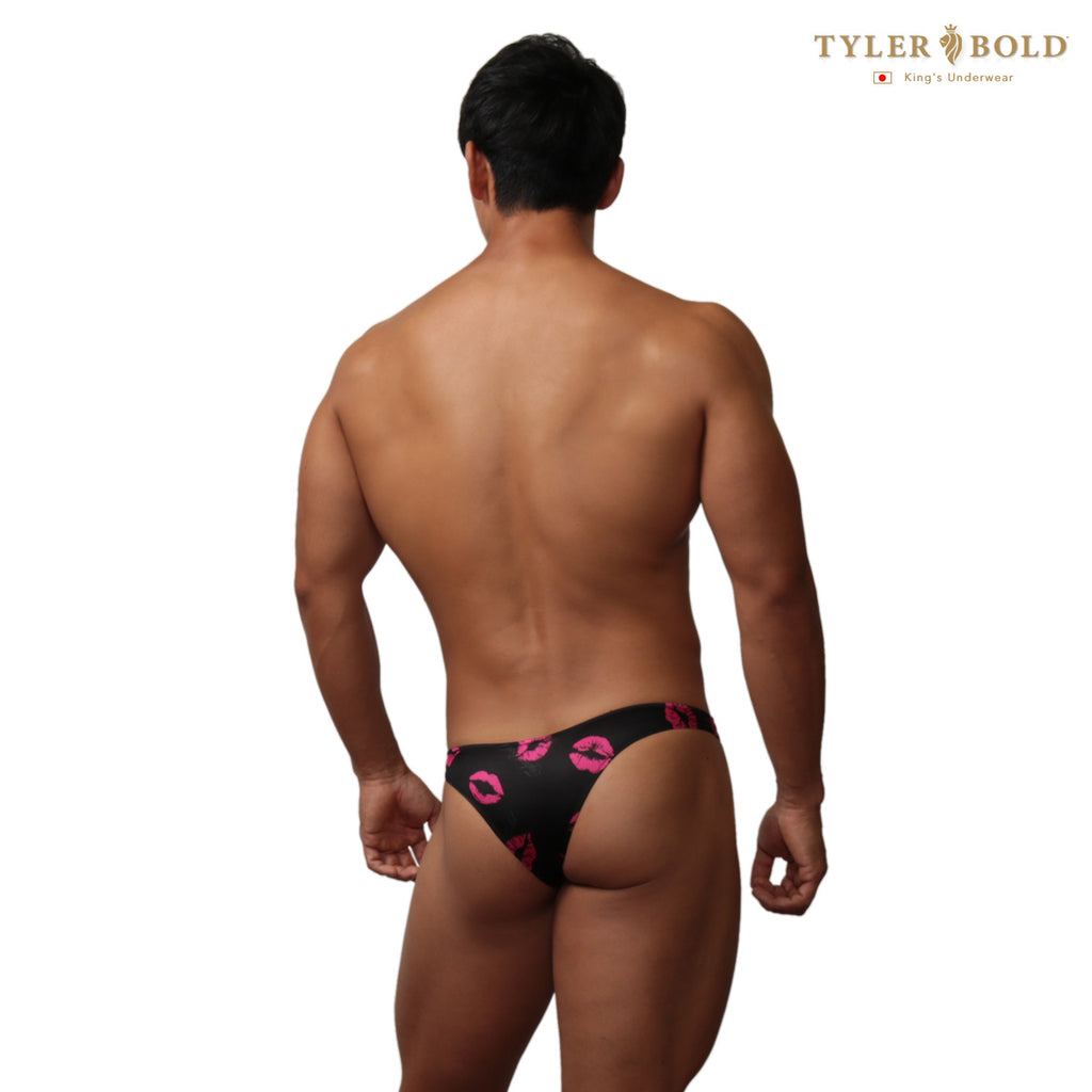 【タイラーボールド TYLERBOLD】814884　ティアドロップ　スーパービキニ　メスコビキニ　Tバック　男性下着　メンズ下着　ブーメランパンツ　メンズパンツ　ブラジリアンパンツ　メンズビキニ　メンズTバック　競パン　競泳パンツ　ちょいモテパンツ  タイラーボールドオフィシャルストア　モテる　ブリーフパンツ　ジョックストラップ　ボクサーパンツ　男性下着ブログ　メンズビキニブログ　TYLERBOLD　ラグジュアリーアンダーウェア　Men's underwear　Men's bikini　Men's  Mesco Bikinis　Boxer Briefs　Jock Straps　Thong　Tanga　Made in Japan　Made by TYLERBOLD