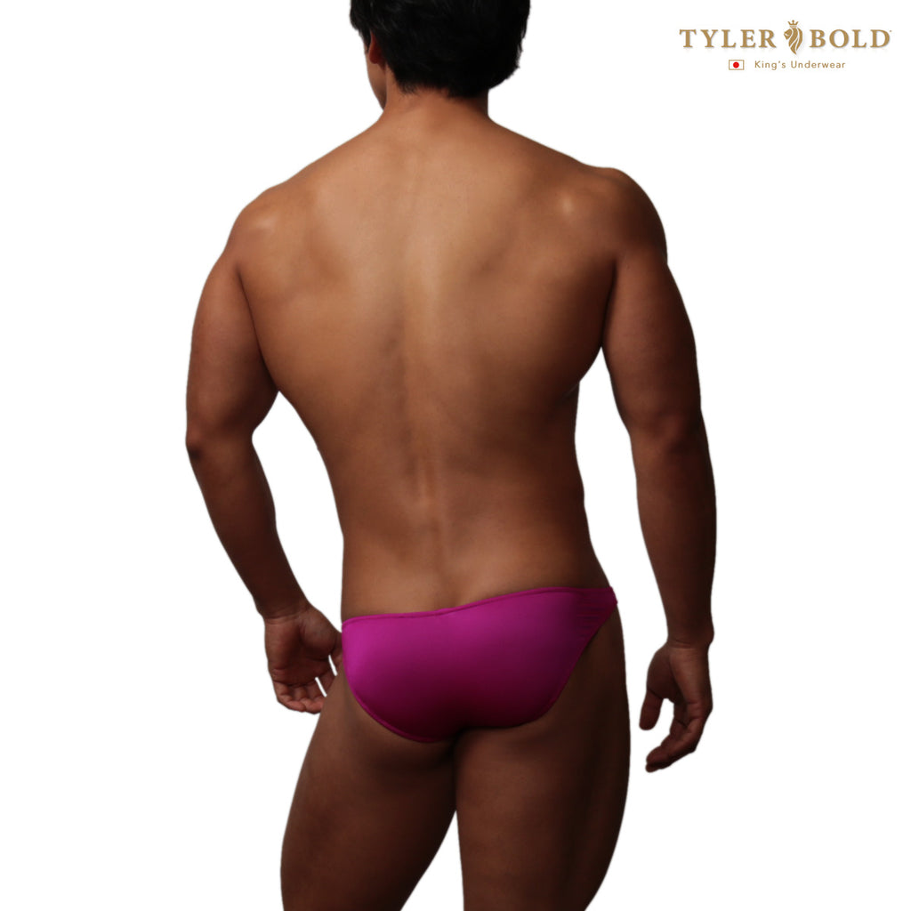 【タイラーボールド TYLERBOLD】815220　ミクロ　スーパービキニ　メスコビキニ　スーパービキニ　男性下着　メンズ下着　ブーメランパンツ　メンズパンツ　ブラジリアンパンツ　メンズビキニ　メンズスーパービキニ　競パン　競泳パンツ　ちょいモテパンツ  タイラーボールドオフィシャルストア　モテる　ブリーフパンツ　ジョックストラップ　ボクサーパンツ　男性下着ブログ　メンズビキニブログ　TYLERBOLD　ラグジュアリーアンダーウェア　Men's underwear　Men's bikini　Men's  Mesco Bikinis　Boxer Briefs　Jock Straps　Thong　Tanga　Made in Japan　Made by TYLERBOLD