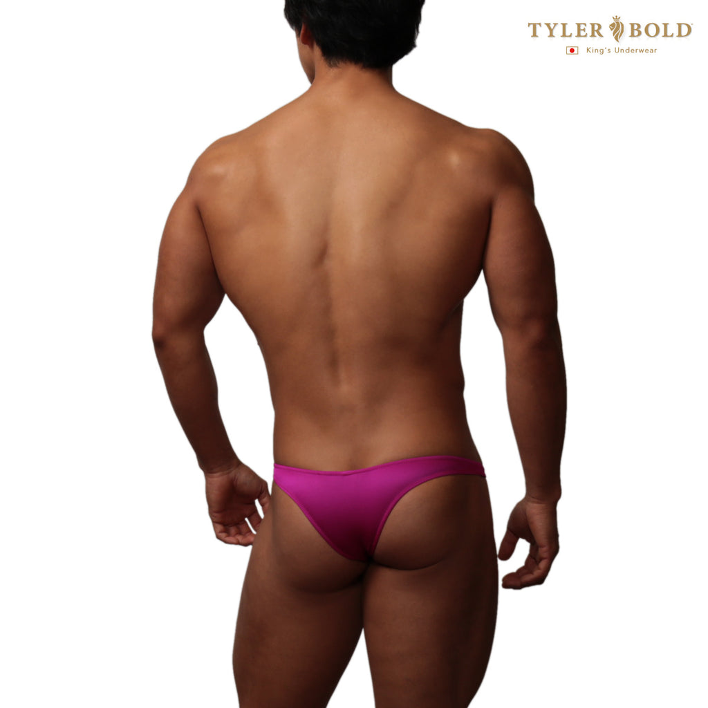 【タイラーボールド TYLERBOLD】815225　ミクロ　スーパービキニ　メスコビキニ　スーパービキニ　男性下着　メンズ下着　ブーメランパンツ　メンズパンツ　ブラジリアンパンツ　メンズビキニ　メンズスーパービキニ　競パン　競泳パンツ　ちょいモテパンツ  タイラーボールドオフィシャルストア　モテる　ブリーフパンツ　ジョックストラップ　ボクサーパンツ　男性下着ブログ　メンズビキニブログ　TYLERBOLD　ラグジュアリーアンダーウェア　Men's underwear　Men's bikini　Men's  Mesco Bikinis　Boxer Briefs　Jock Straps　Thong　Tanga　Made in Japan　Made by TYLERBOLD