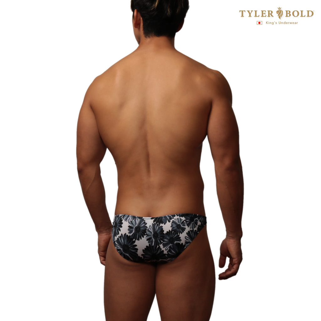 【タイラーボールド】815626　フルボリューム　スーパービキニ　メスコビキニ　Tバック　男性下着　メンズ下着　ブーメランパンツ　メンズパンツ　ブラジリアンパンツ　メンズビキニ　メンズTバック　競パン　競泳パンツ　ちょいモテパンツ  タイラーボールドオフィシャルストア　モテる　ブリーフパンツ　ジョックストラップ　ボクサーパンツ　男性下着ブログ　メンズビキニブログ　TYLERBOLD　ラグジュアリーアンダーウェア　Men's underwear　Men's bikini　Men's  Mesco Bikinis　Boxer Briefs　Jock Straps　Thong　Tanga　Made in Japan　Made by TYLERBOLD