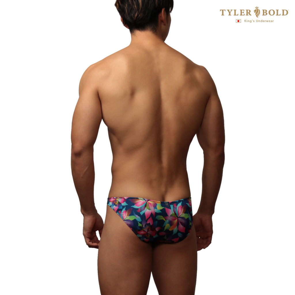 【タイラーボールド TYLERBOLD】816395　ミニマム　スーパービキニ　ブラジリアンビキニ　Tバック　男性下着　メンズ下着　ブーメランパンツ　メンズパンツ　ブラジリアンパンツ　メンズビキニ　メンズTバック　競パン　競泳パンツ　ちょいモテパンツ  タイラーボールドオフィシャルストア　モテる　ブリーフパンツ　ジョックストラップ　ボクサーパンツ　男性下着ブログ　メンズビキニブログ　TYLERBOLD　ラグジュアリーアンダーウェア　Men's underwear　Men's bikini　Men's  Brazilian Bikinis　Boxer Briefs　Jock Straps　Thong　Tanga　Made in Japan　Made by TYLERBOLD