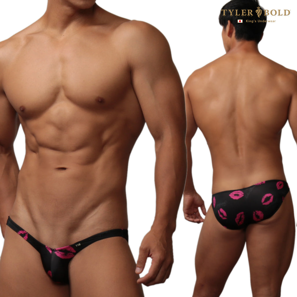 【タイラーボールド TYLERBOLD】814856　ナノ　スーパービキニ　メスコビキニ　スーパービキニ　男性下着　メンズ下着　ブーメランパンツ　メンズパンツ　ブラジリアンパンツ　メンズビキニ　メンズスーパービキニ　競パン　競泳パンツ　ちょいモテパンツ  タイラーボールドオフィシャルストア　モテる　ブリーフパンツ　ジョックストラップ　ボクサーパンツ　男性下着ブログ　メンズビキニブログ　TYLERBOLD　ラグジュアリーアンダーウェア　Men's underwear　Men's bikini　Men's  Mesco Bikinis　Boxer Briefs　Jock Straps　Thong　Tanga　Made in Japan　Made by TYLERBOLD